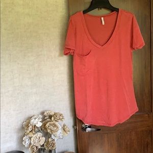 Z supply v neck t shirt